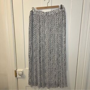 Polka dot skirt
